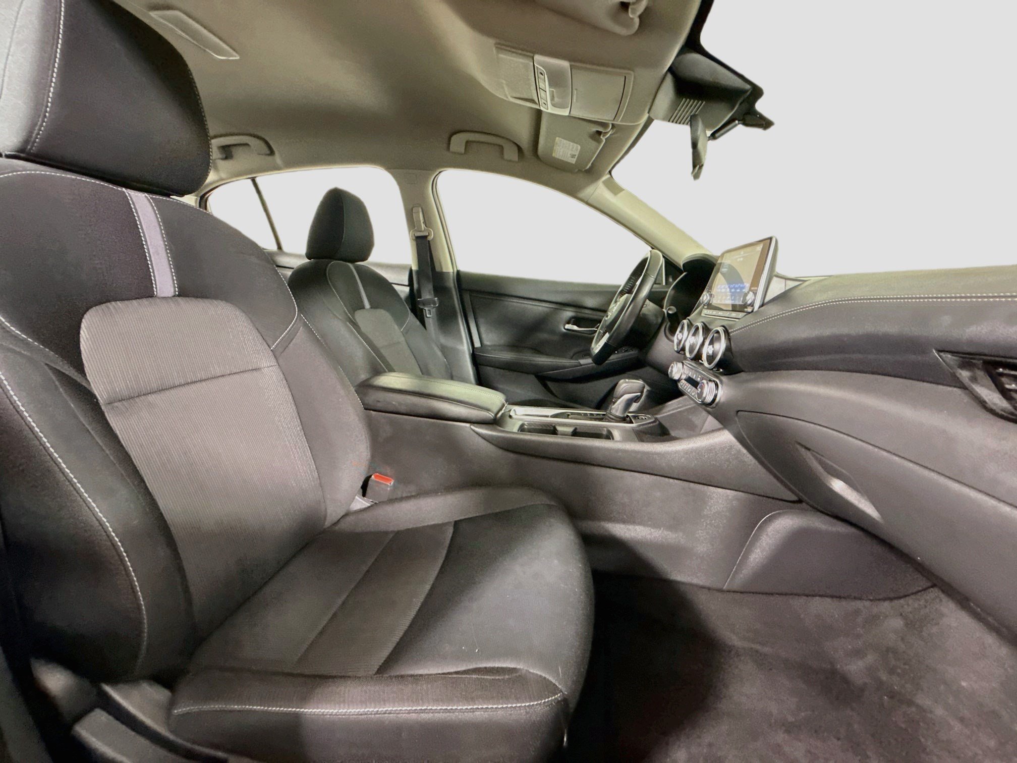 Used 2022 Nissan Sentra SV FWD image 29
