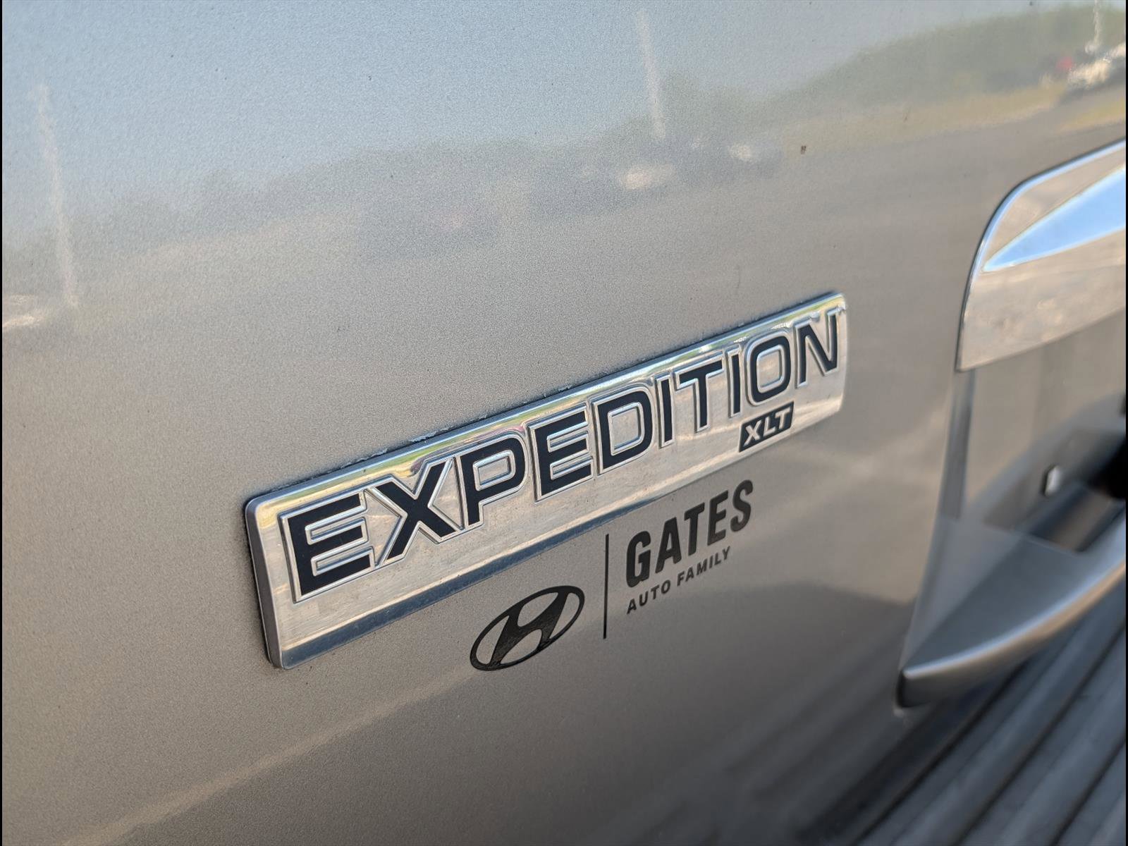 Used 2008 Ford Expedition XLT AWD/4WD image 8