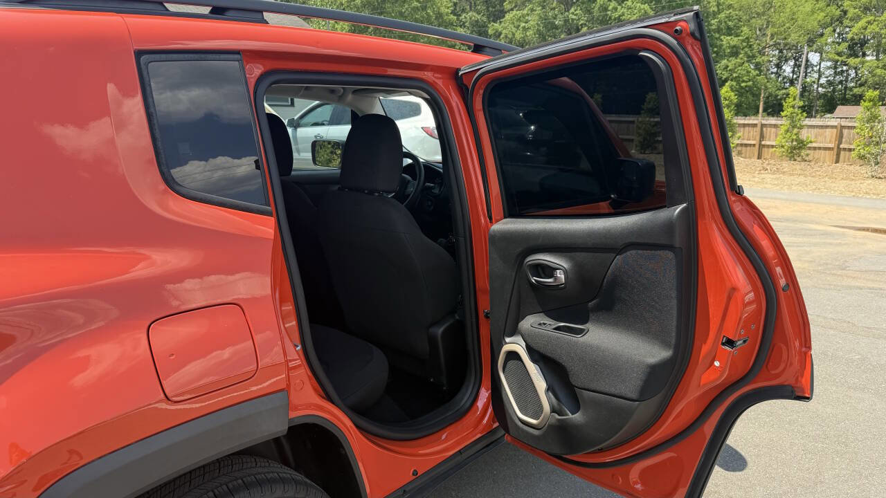 Used 2017 Jeep Renegade Sport w/ Power & Air Group AWD/4WD image 15
