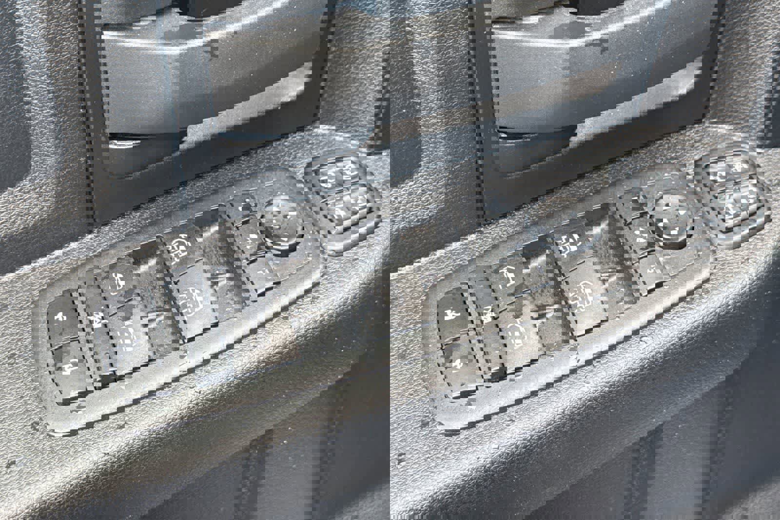 Used 2023 RAM 3500 Tradesman image 13