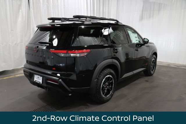 New 2026 Nissan Pathfinder Rock Creek w/ Rock Creek Premium Package AWD/4WD image 3