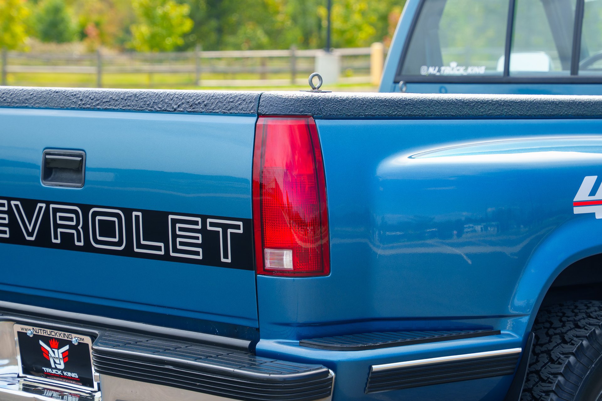 Used 1990 Chevrolet Silverado 1500 4x4 Regular Cab image 29