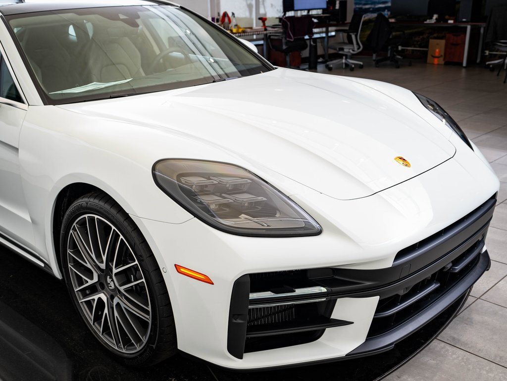New 2026 Porsche Panamera 4 image 17