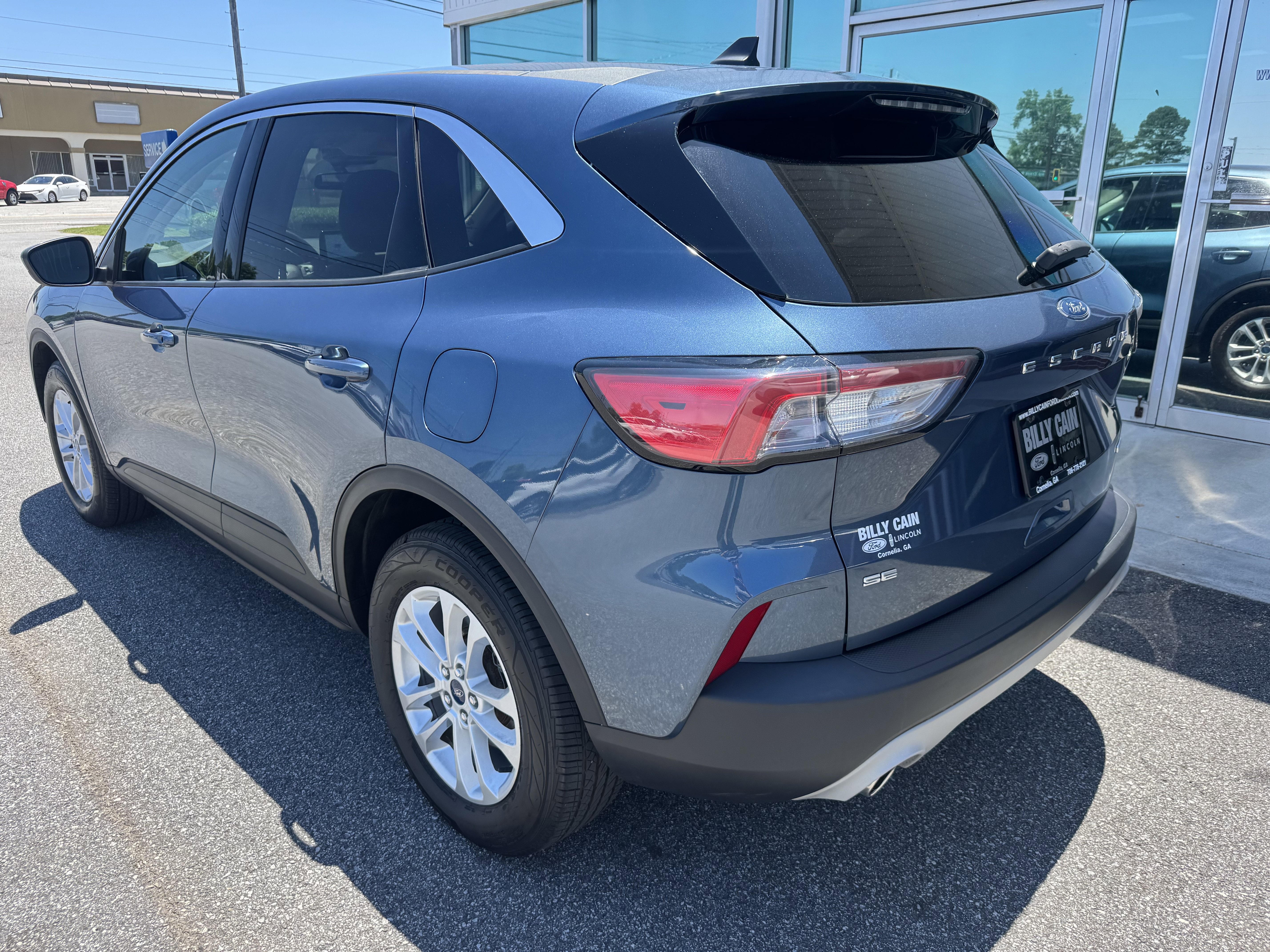 Used 2020 Ford Escape SE AWD/4WD image 2