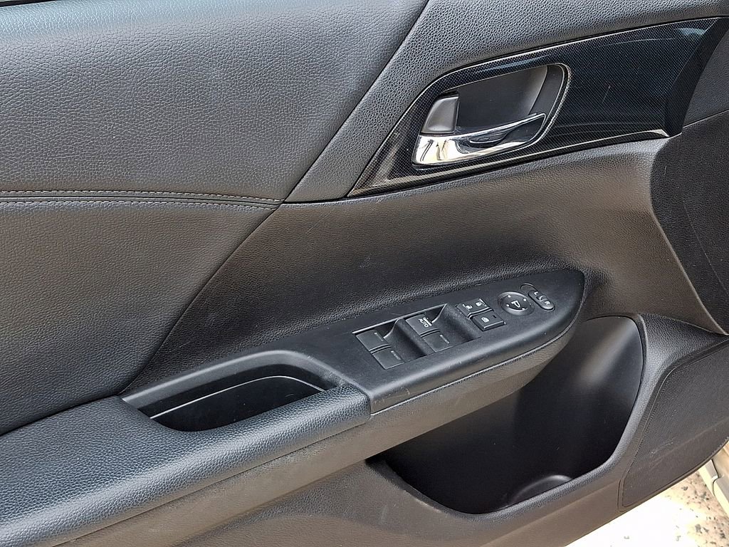 Used 2014 Honda Accord Sport image 12