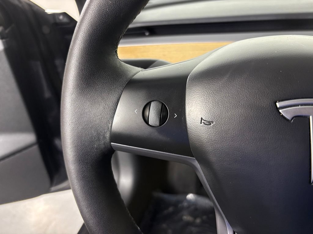 Used 2023 Tesla Model 3 Standard Range RWD image 24