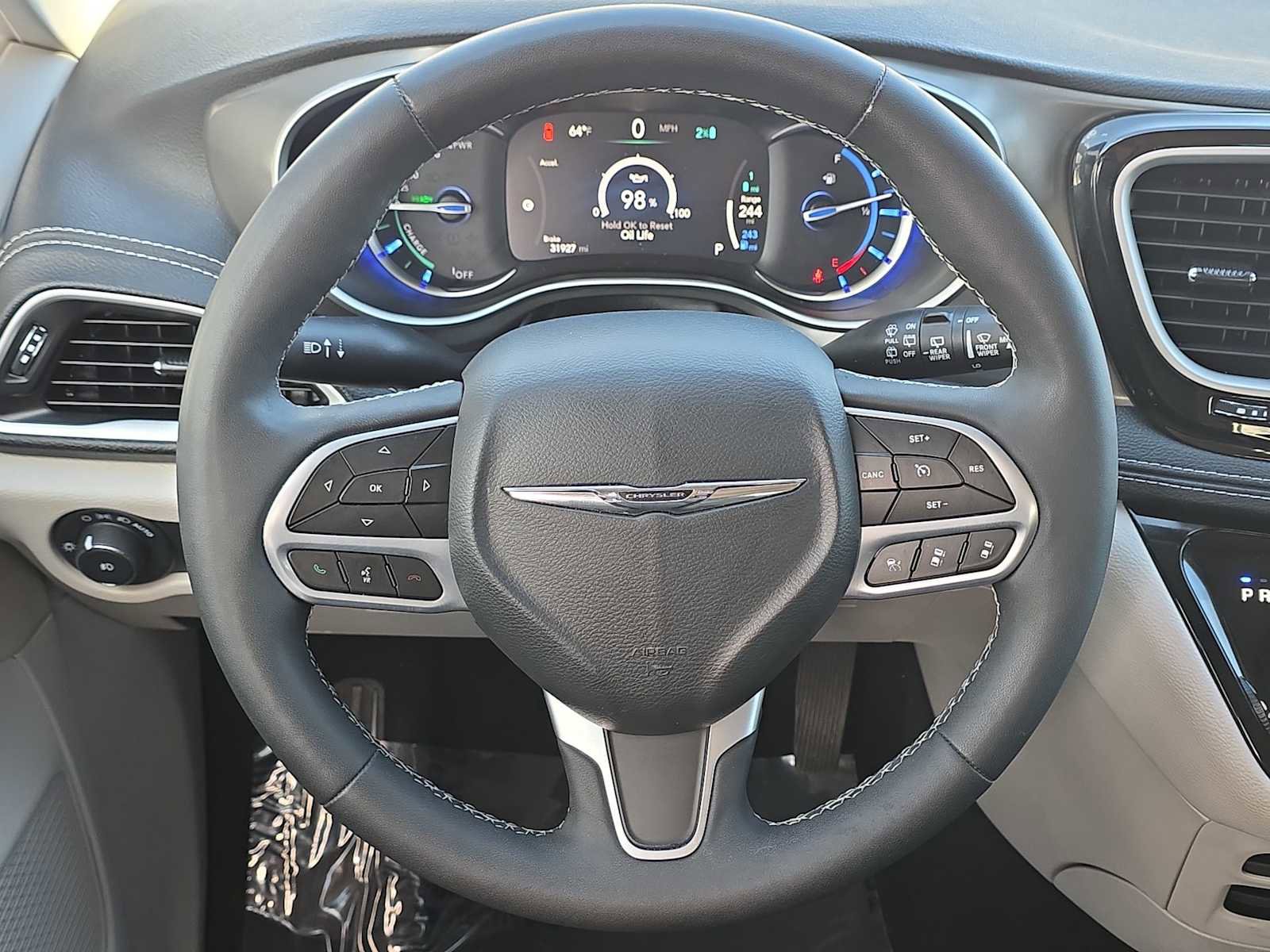 Used 2022 Chrysler Pacifica Touring-L image 19