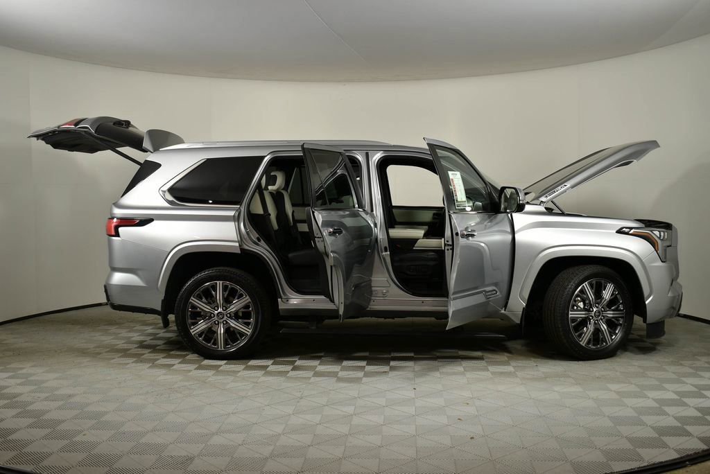 Used 2024 Toyota Sequoia Capstone AWD/4WD image 8