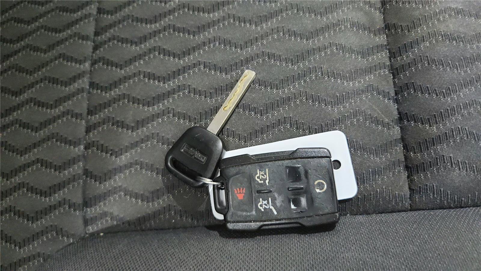 Used 2015 GMC Yukon SLE w/ Convenience Package image 23