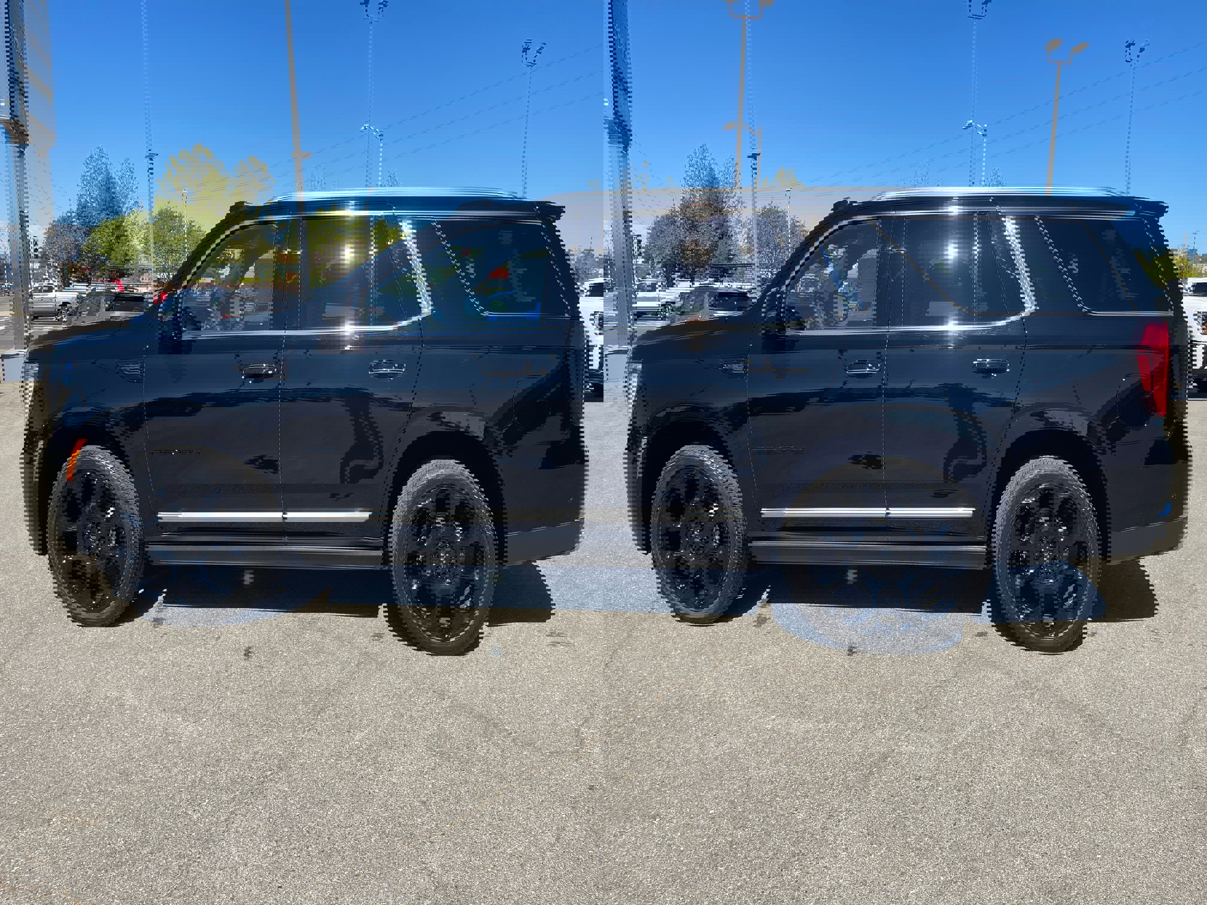 New 2026 GMC Yukon Denali w/ Denali Reserve Package image 8