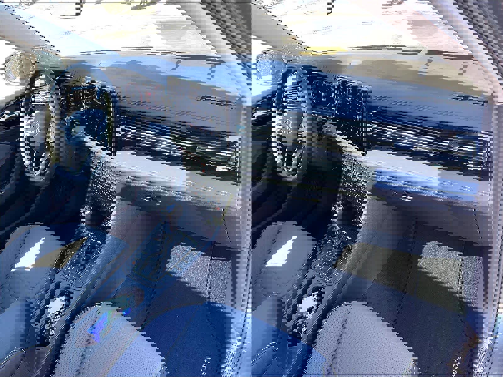 New 2026 Volkswagen Jetta SEL image 10