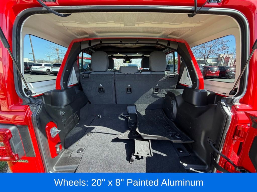 Certified 2025 Jeep Wrangler Unlimited Sahara image 32