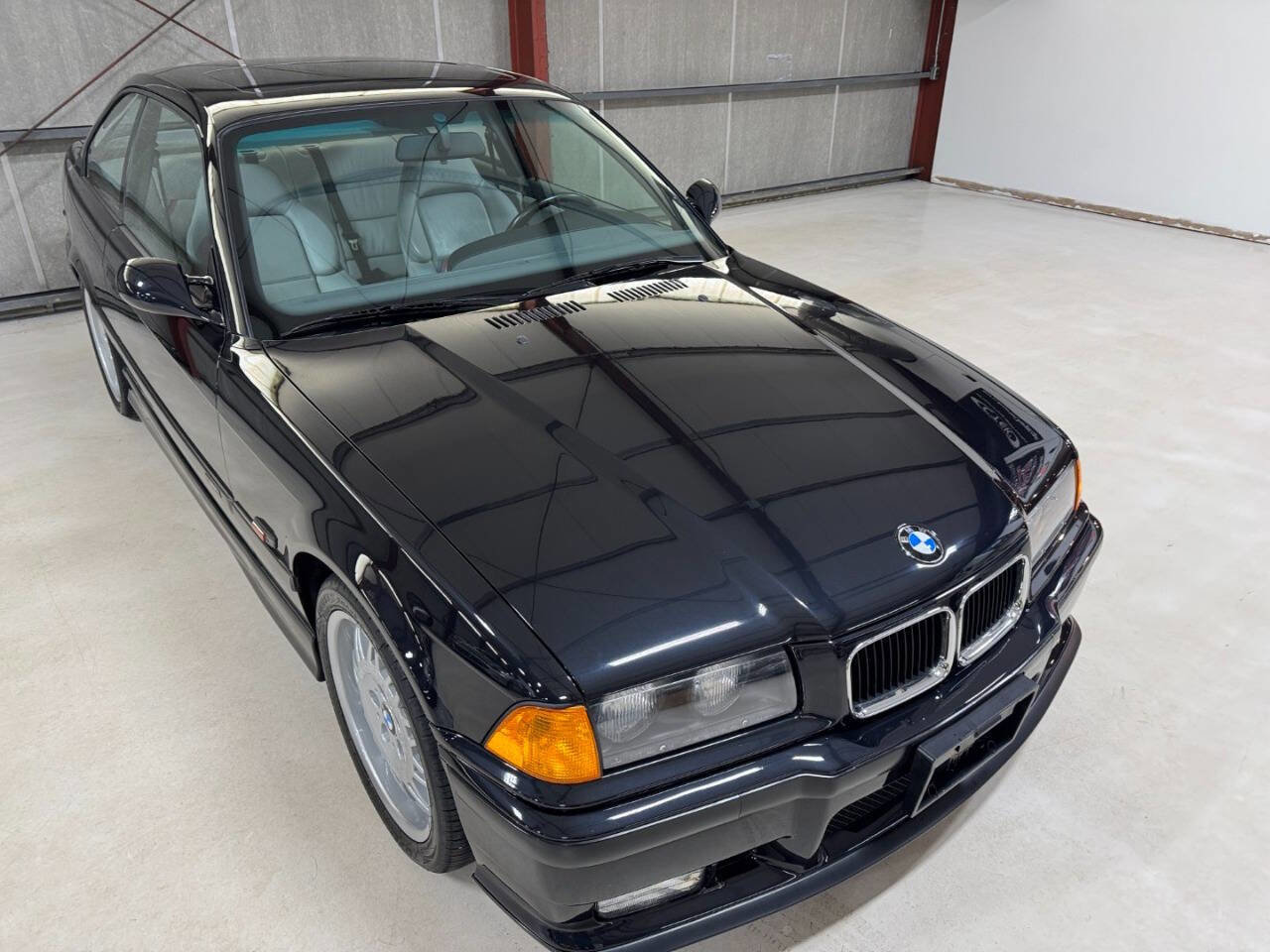 Used 1995 BMW M3 Coupe image 38