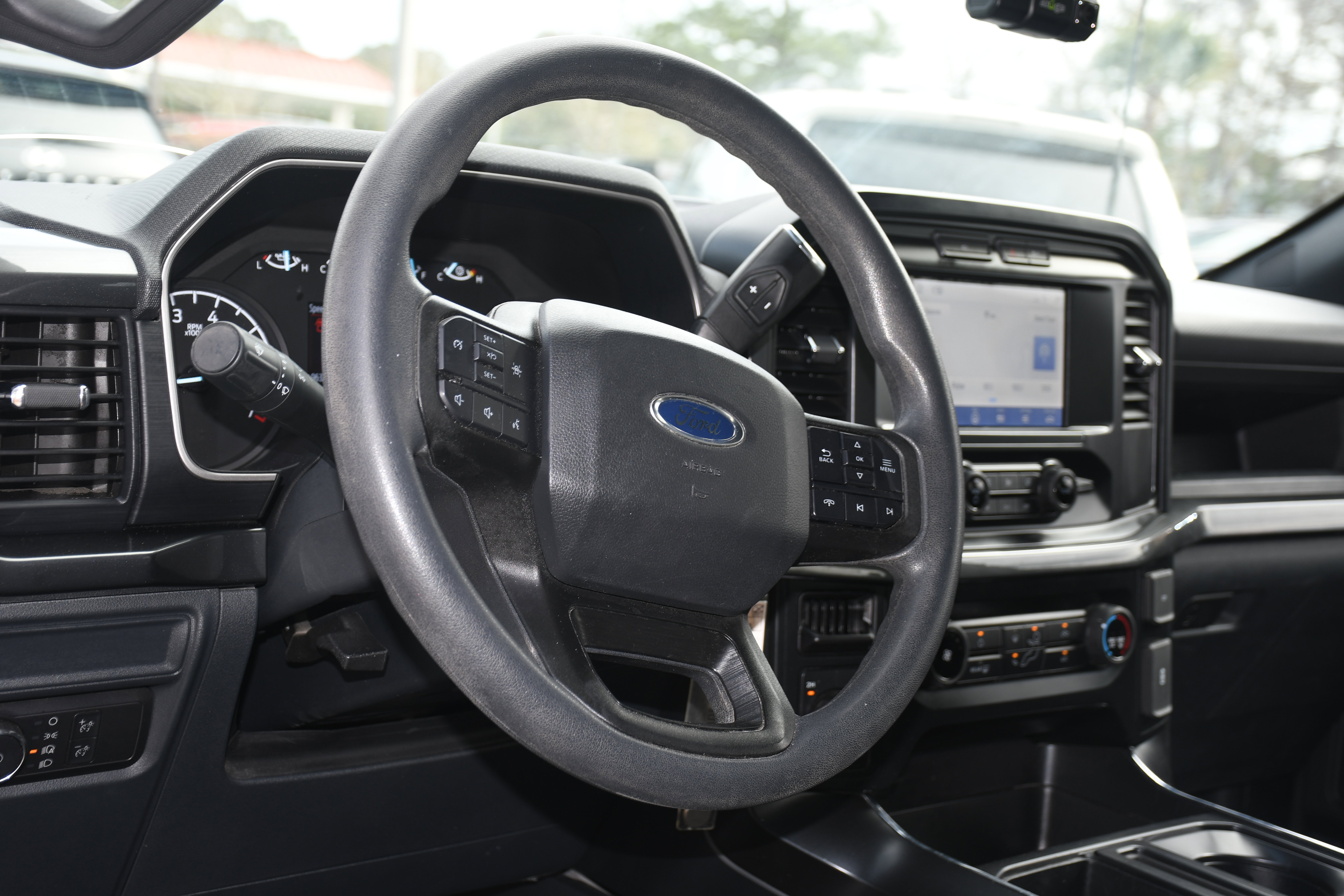 Used 2022 Ford F150 XL w/ STX Appearance Package image 8