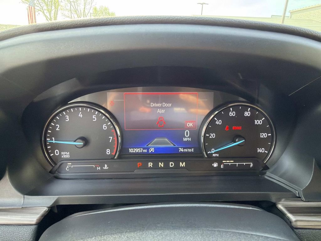 Used 2020 Ford Explorer Limited w/ Class III Trailer Tow Package AWD/4WD image 32