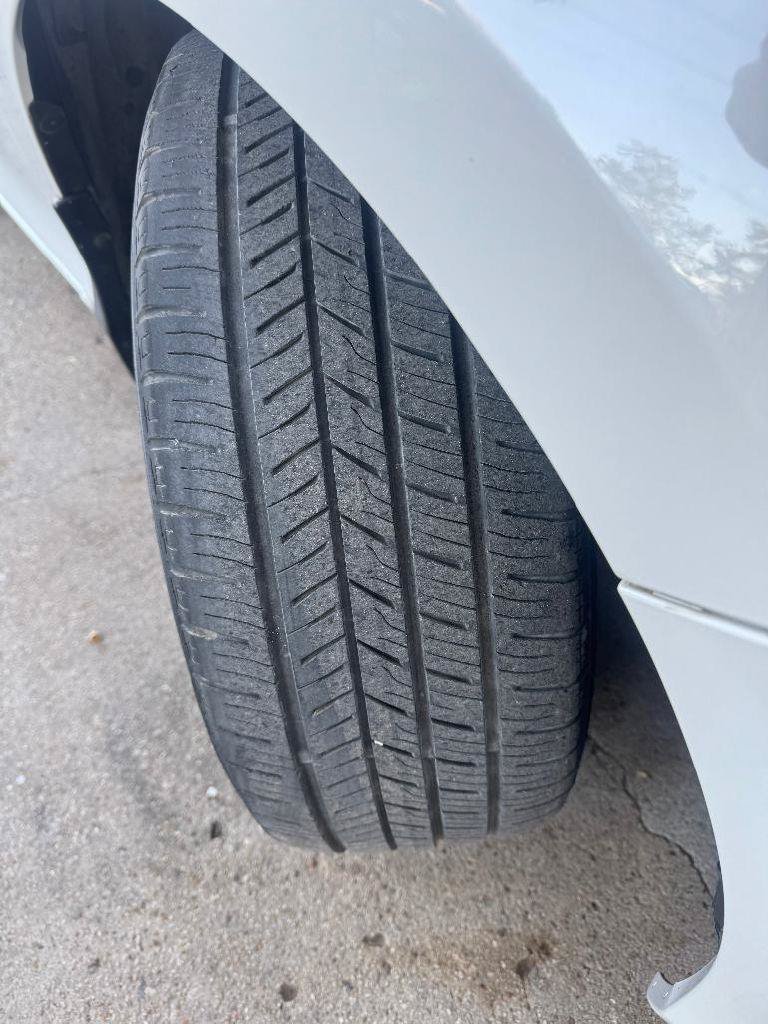 Used 2014 Honda Accord EX-L image 20
