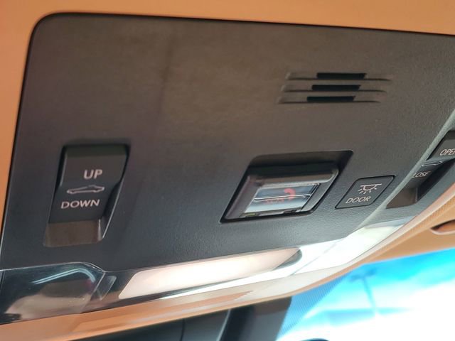 Used 2023 Lexus ES 350 w/ Premium Package FWD image 21