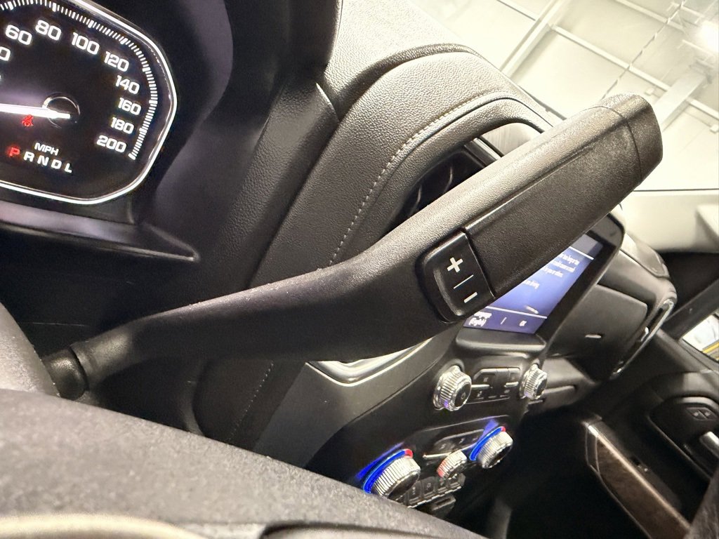 Used 2021 GMC Sierra 3500 Denali w/ Denali Black Diamond Edition image 44