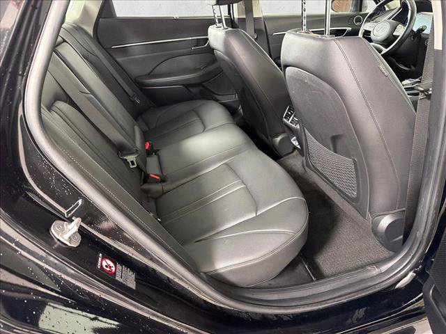 Used 2023 Hyundai Sonata Limited FWD image 17