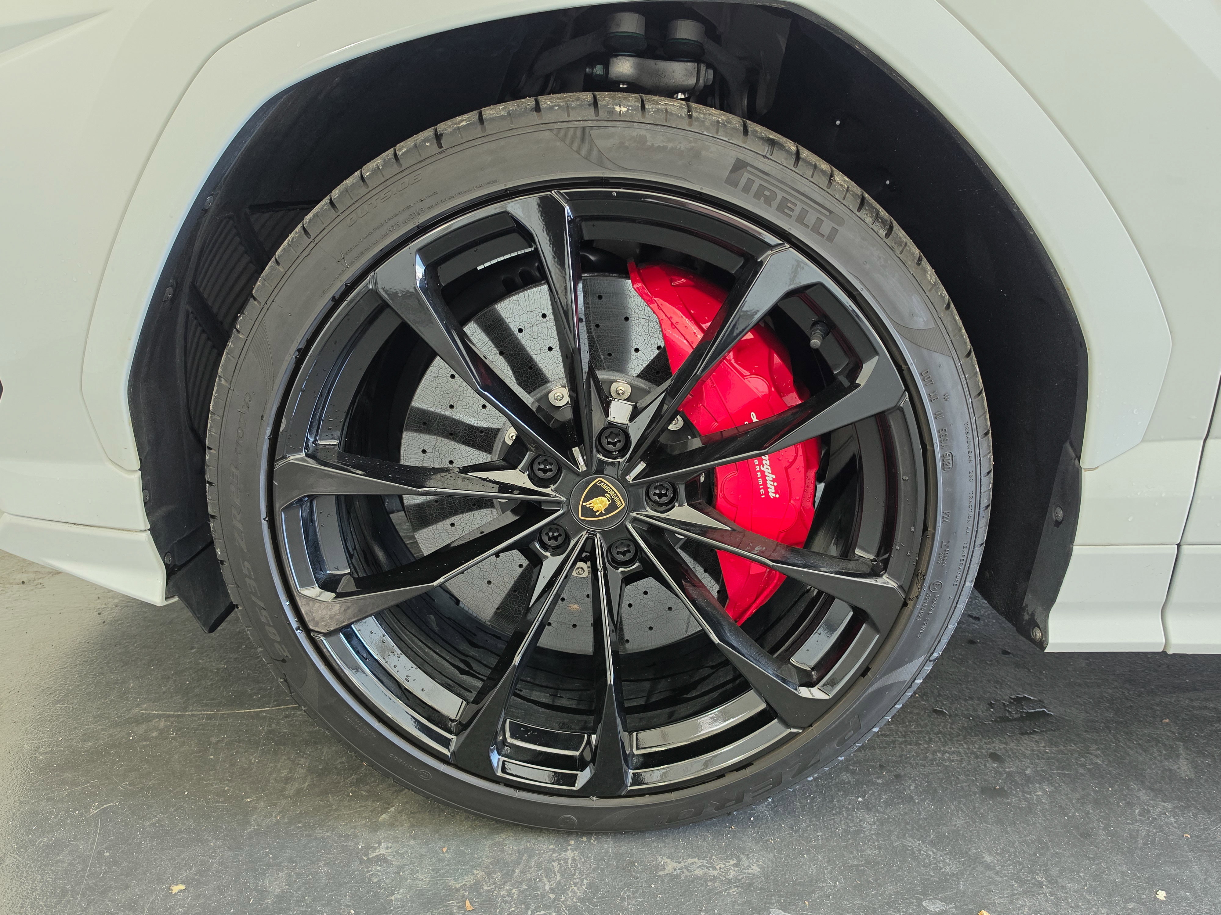 Used 2021 Lamborghini Urus AWD/4WD image 20