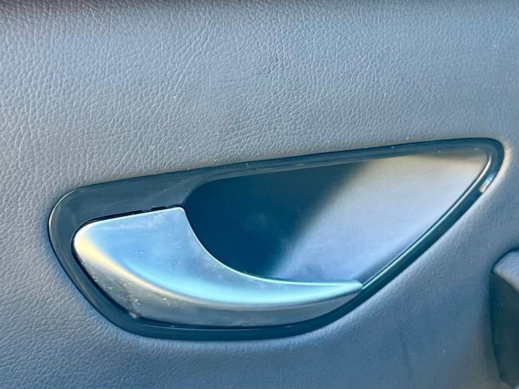 Certified 2022 Mercedes-Benz GLC 300 4MATIC image 35