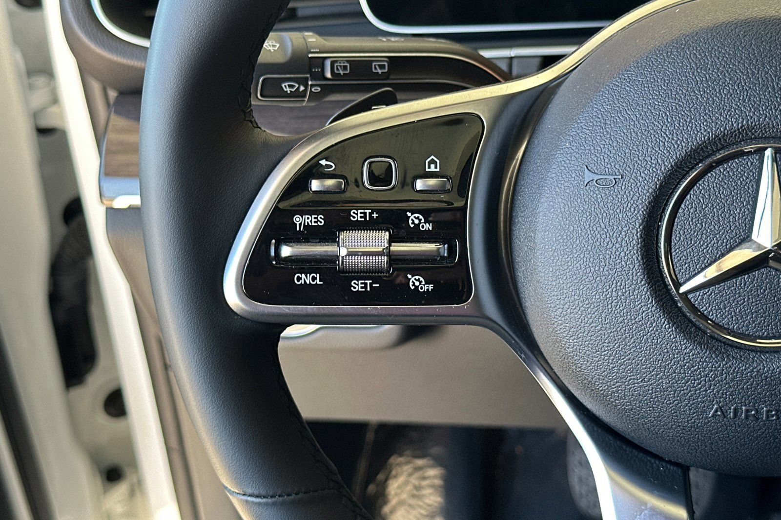 Certified 2022 Mercedes-Benz GLE 350 image 31