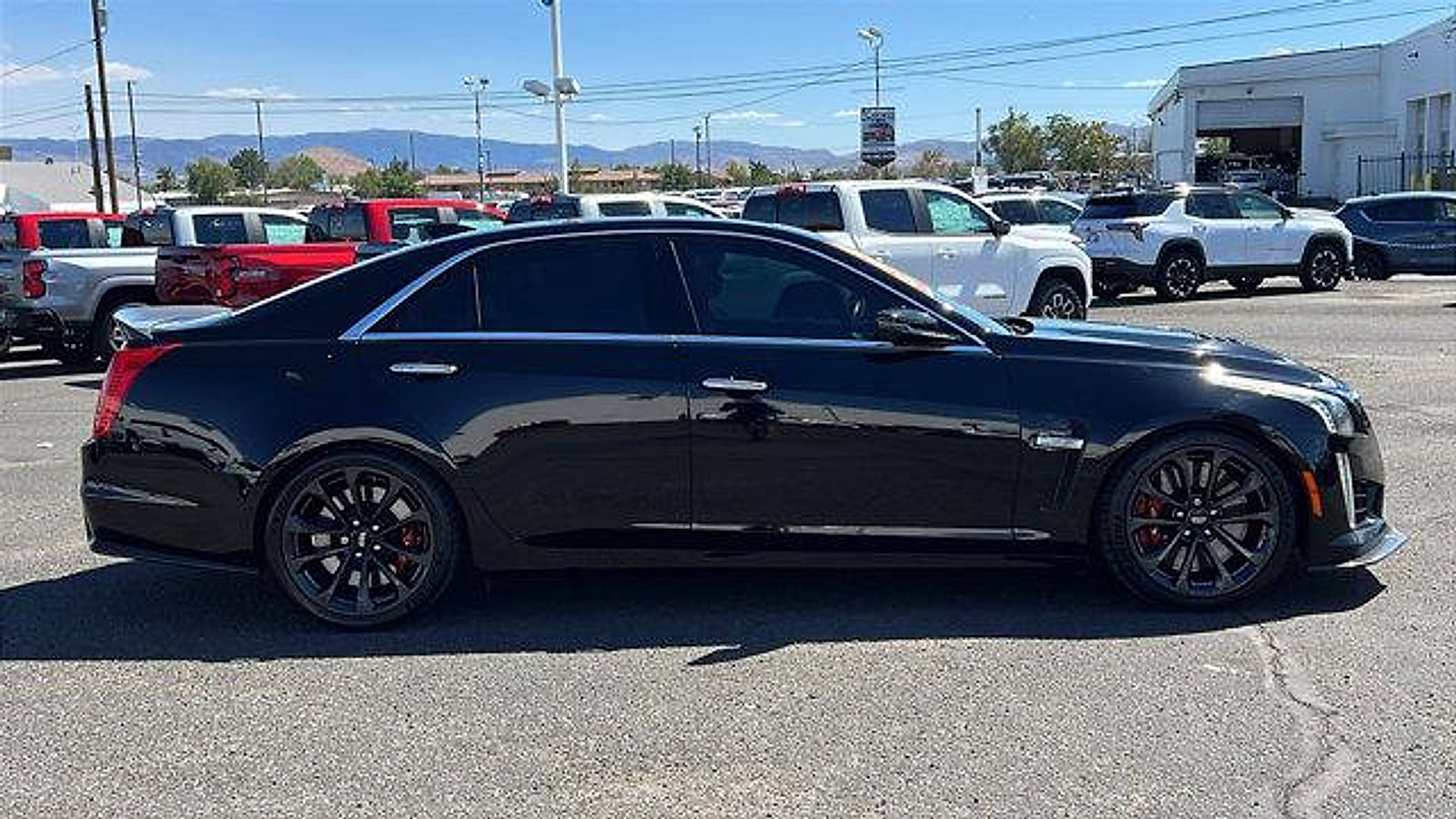 Used 2018 Cadillac CTS V w/ Carbon Fiber Package image 4