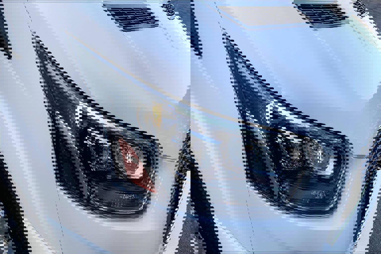 Used 2023 Ford Transit 350 XLT image 49