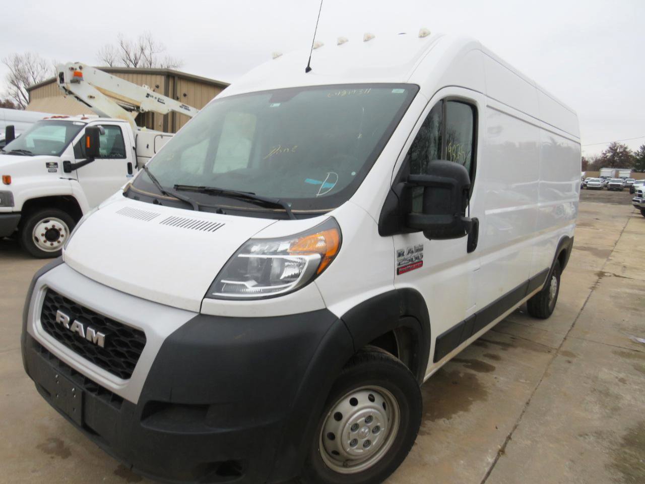 Used 2020 RAM ProMaster 2500 w/ Interior Convenience Group FWD image 1