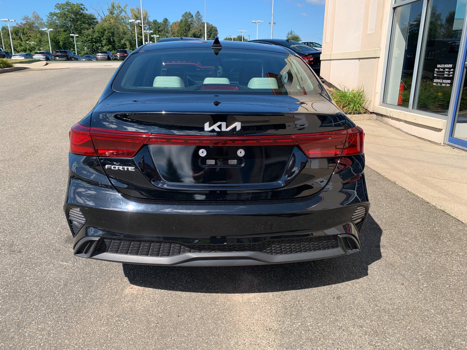 Used 2023 Kia Forte LXS FWD image 6