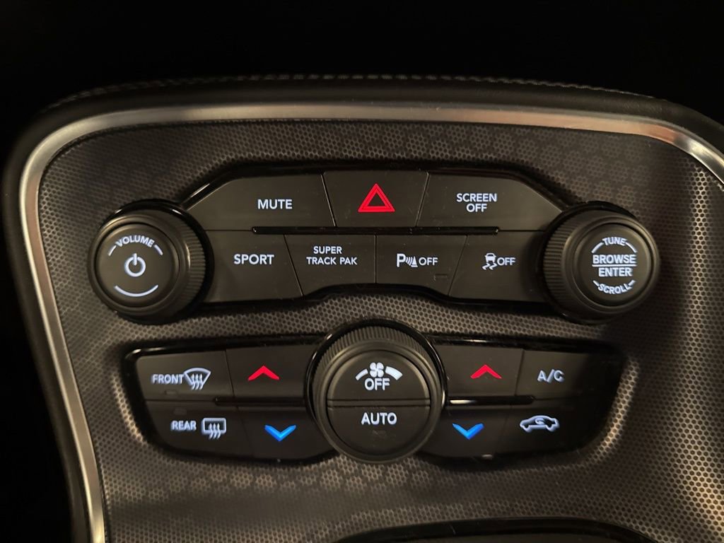 Used 2018 Dodge Challenger GT w/ Driver Convenience Group image 22