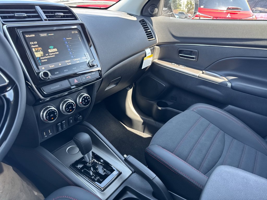 New 2027 Mitsubishi Outlander Sport SE FWD image 10