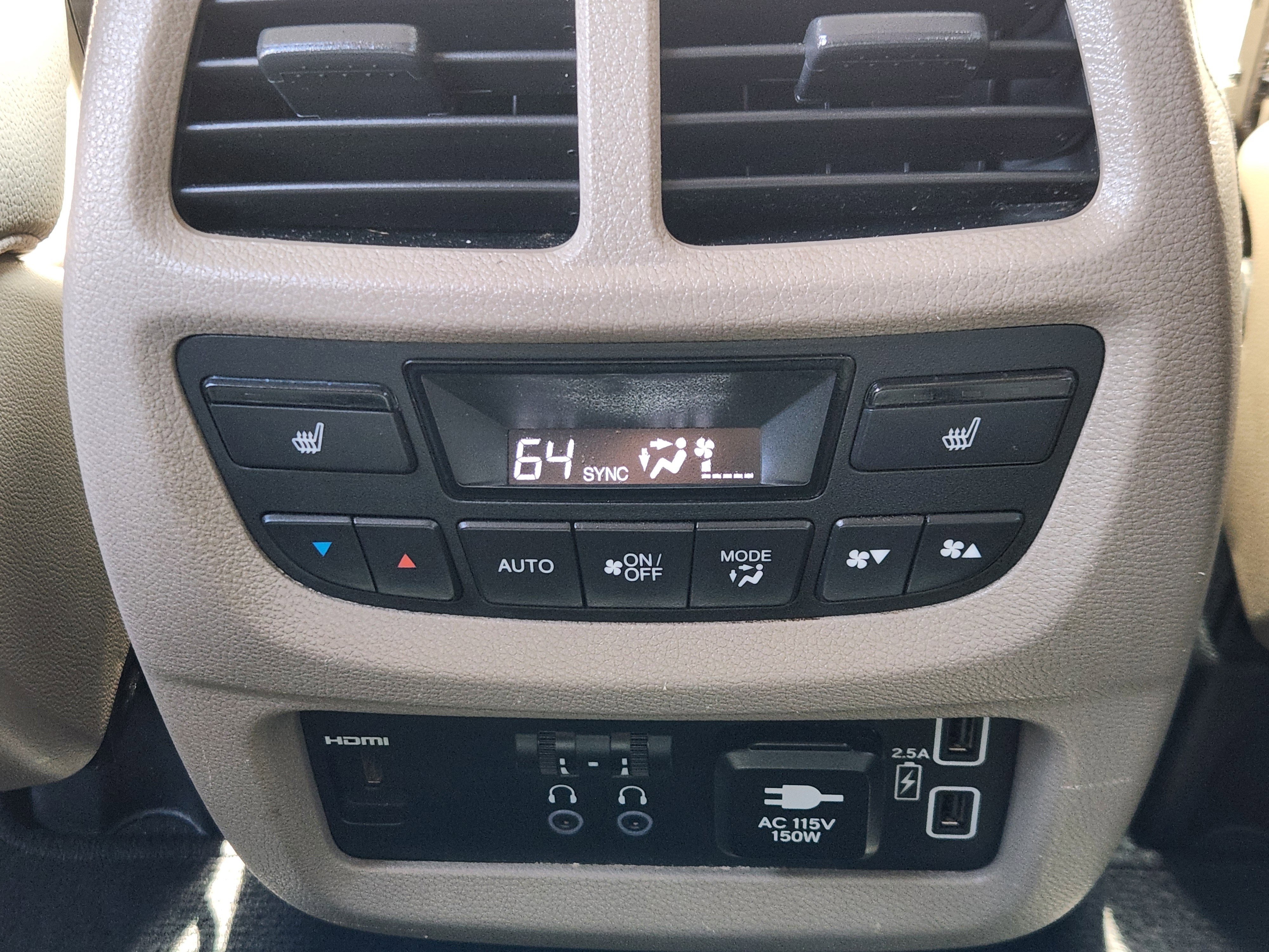 Used 2021 Honda Pilot Touring image 24