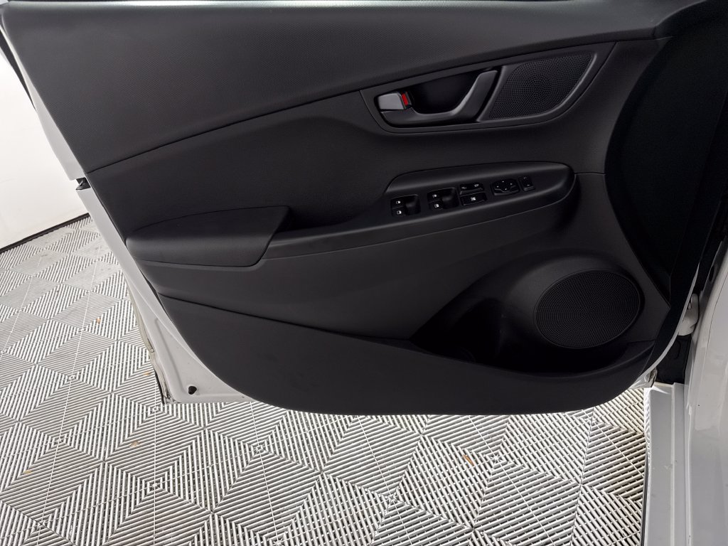 Used 2022 Hyundai Kona N Line FWD image 10
