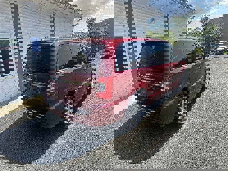 Used 2012 Chrysler Town & Country Touring w/ Entertainment Group #1 image 10