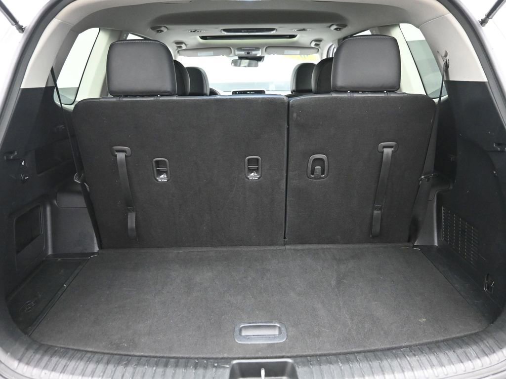Used 2022 Kia Telluride S image 10