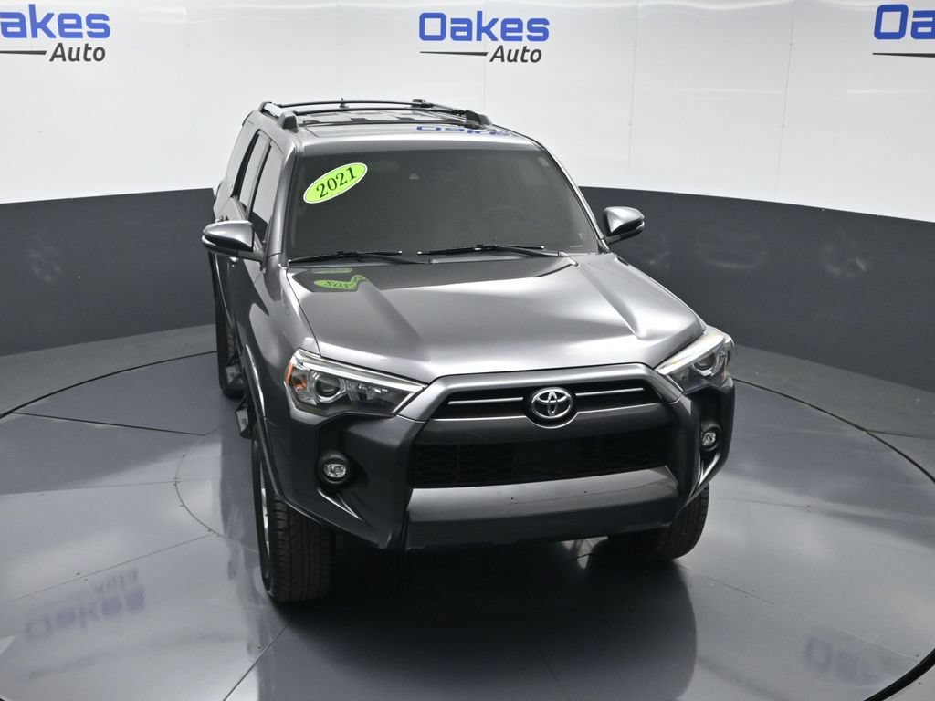 Used 2021 Toyota 4Runner SR5 Premium w/ Moonroof Package AWD/4WD image 51