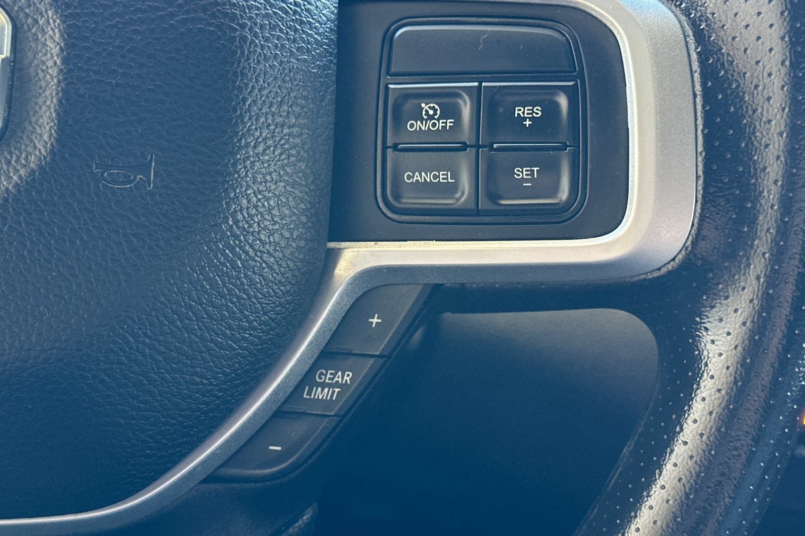 Used 2022 RAM 2500 Big Horn AWD/4WD image 26