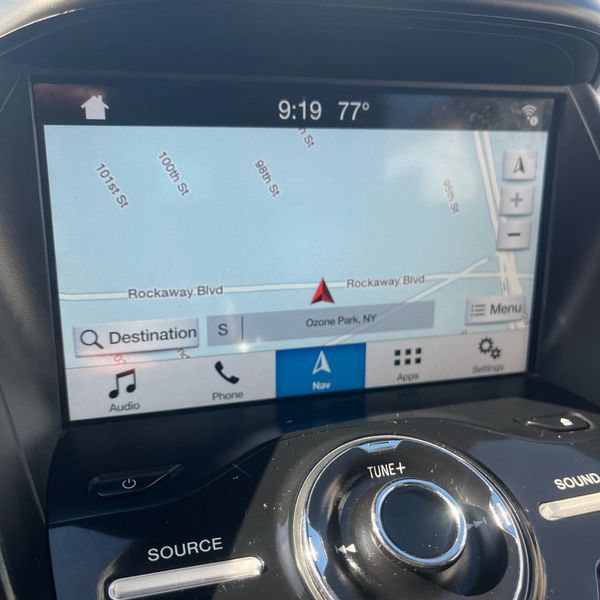 Used 2018 Ford Escape Titanium w/ Ford Safe & Smart Package AWD/4WD image 17