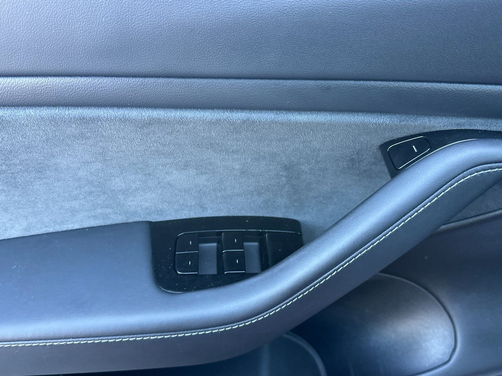 Used 2020 Tesla Model 3 Long Range image 11