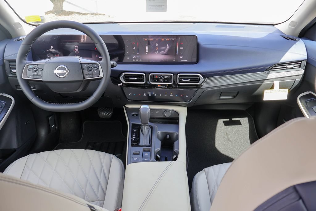New 2026 Nissan Sentra SL w/ Floor Mat Package FWD image 6