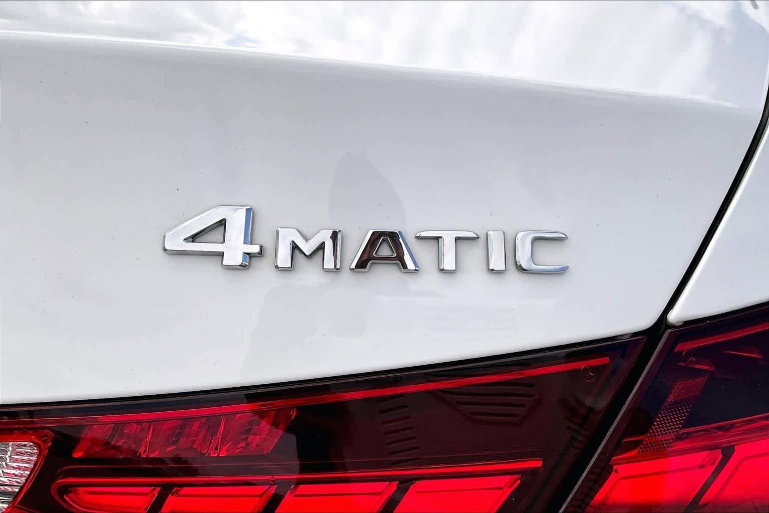 Certified 2023 Mercedes-Benz C 300 4MATIC Sedan image 10