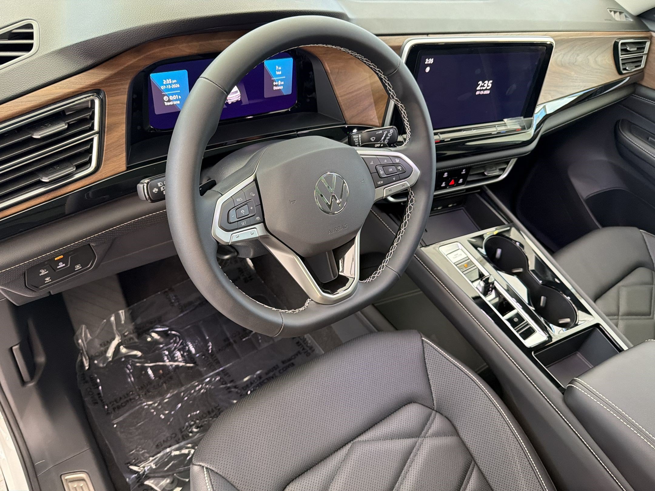 New 2026 Volkswagen Atlas SE FWD image 4