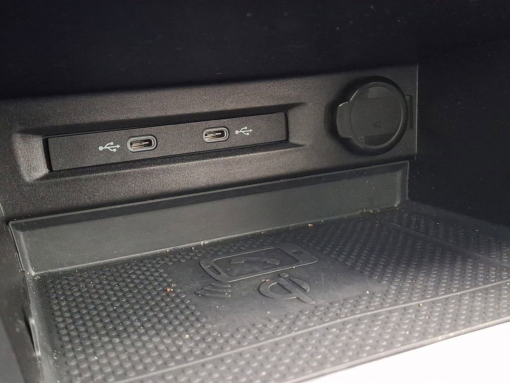 Certified 2022 Volkswagen Tiguan SE w/ Panoramic Sunroof Package image 24