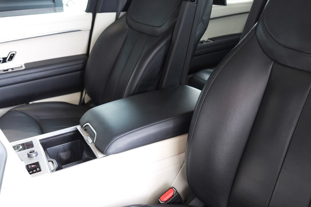 Used 2023 Land Rover Range Rover Autobiography AWD/4WD image 29