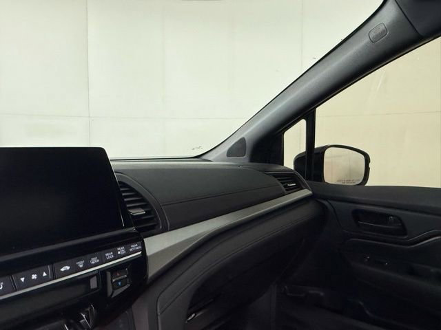 Used 2025 Honda Odyssey Sport-L image 20