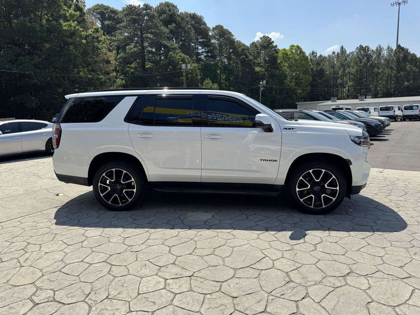 Used 2021 Chevrolet Tahoe RST w/ Luxury Package RWD image 22