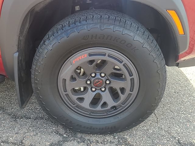 Used 2025 Nissan Frontier PRO-4X AWD/4WD image 9
