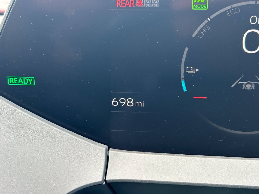 Used 2027 Toyota Prius Plug-In Hybrid w/ Limited Premium Package FWD image 37