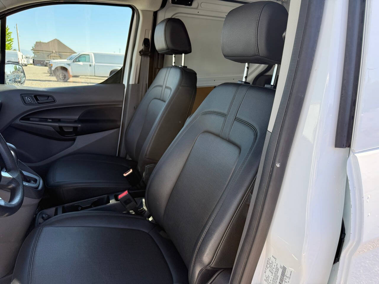 Used 2020 Ford Transit Connect XL FWD image 15